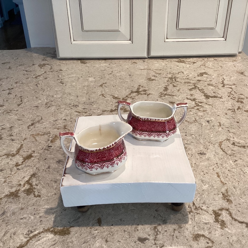 Alfred Meakin “Marlborough” Sugar & Creamer Set